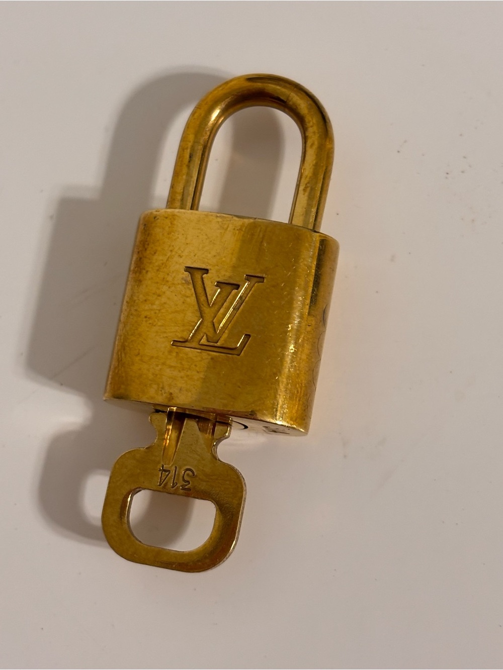 LV Brass Padlock and Key #314 working